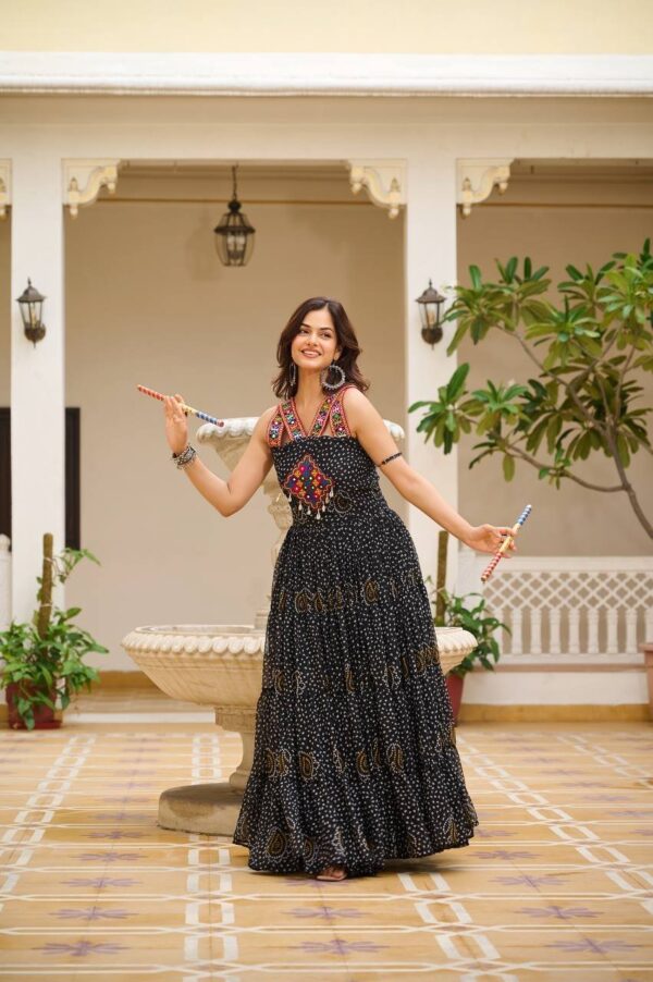 Navratri Collection Black Color Bandhni Print Gown - Image 3